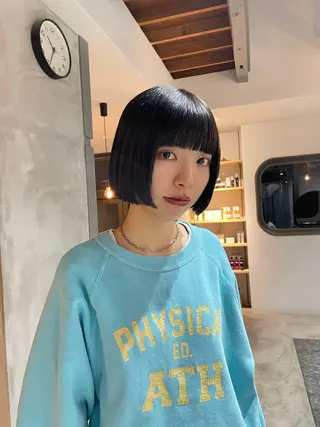 ショート カラー soi 小島陽香のヘアスタイル
