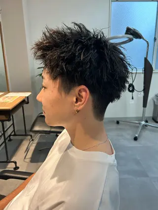 パーマ メンズ フェザーパーマ/韓国 /メンズカット保立のヘアスタイル