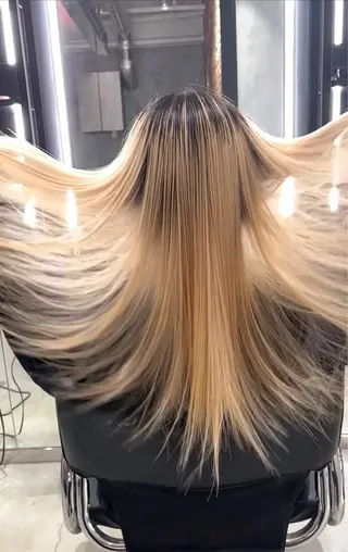 ロング パーマ メテオ取扱✨美髪 矯正✨HiroNYのヘアスタイル
