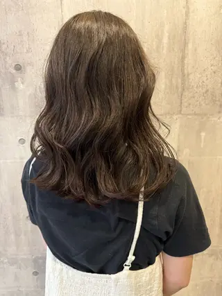 ミディアム 🔅透明感カラー切田 はじめ🔆のヘアスタイル