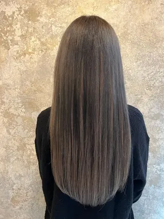 ロング マテリアル 中央駅店のヘアスタイル