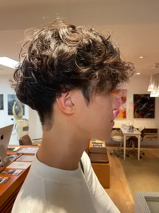 パーマ L'arte所属・松並 直のヘアスタイル