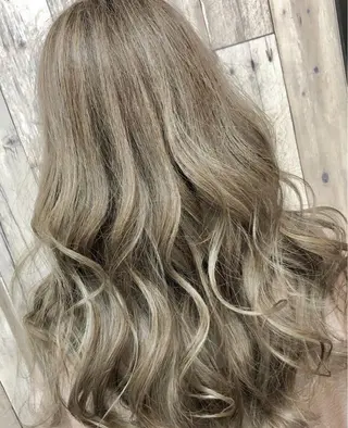 ロング 泉 大基のヘアスタイル