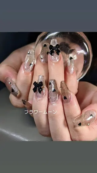 ネイル フラワー ムーンのネイルデザイン