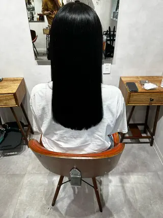 ロング 髪質改善lab.em.梅田店所属・髪質改善 伊藤のヘアスタイル