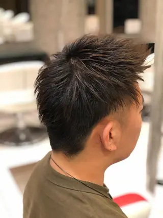 メンズ 白髪ぼかし&ショート 💎YUMAのヘアスタイル