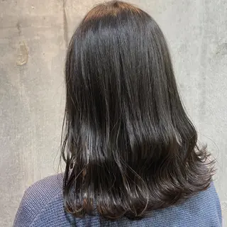 セミロング カラー 暗髪/艶髪/Ono .のヘアスタイル
