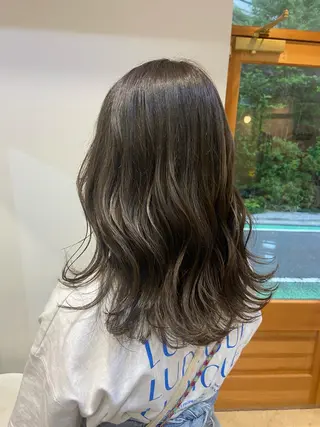 ロング カラー なかむら ゆきのヘアスタイル
