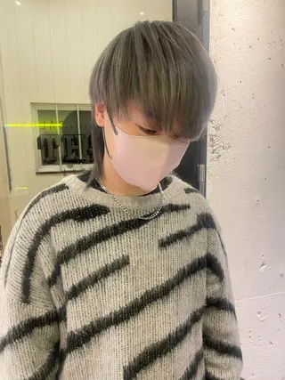 カラー メンズ hisano / ハイトーン・透明感のヘアスタイル