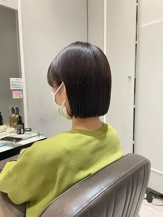 ショート 🩶赤み消しカラー 🐈‍⬛荻野美思🐾のヘアスタイル