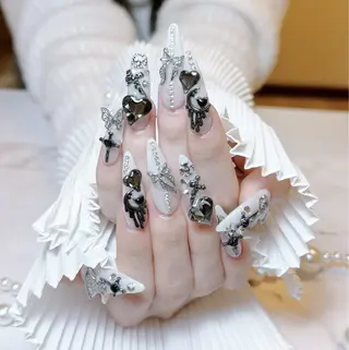 ネイル ☁️Yun nail Rin☁️のネイルデザイン