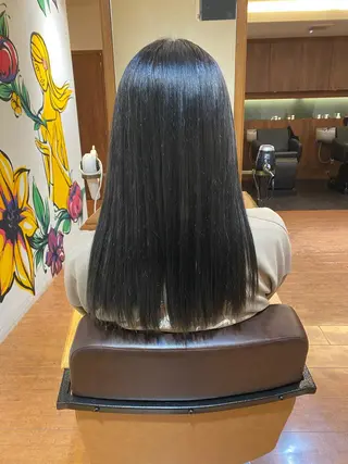 ロング カラー Eri 🌿透明感カラーのヘアスタイル