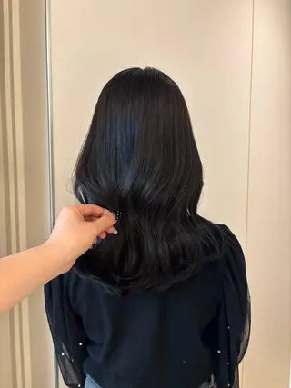 ロング カラー ヘアアレンジ 暗髪／艶髪／渋谷/ モモカ🎀のヘアスタイル