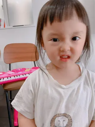 ショート 明石 歩樹のヘアスタイル