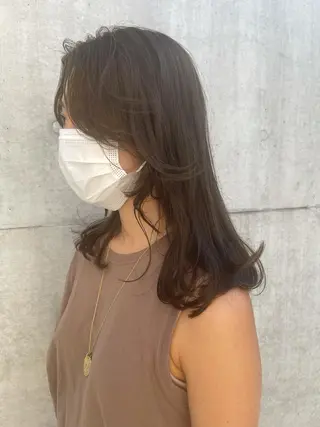 カラー ラベンダー/レイヤー スタイル🤎mamiのヘアスタイル