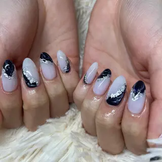 ネイル NORA nail UMEDAのネイルデザイン