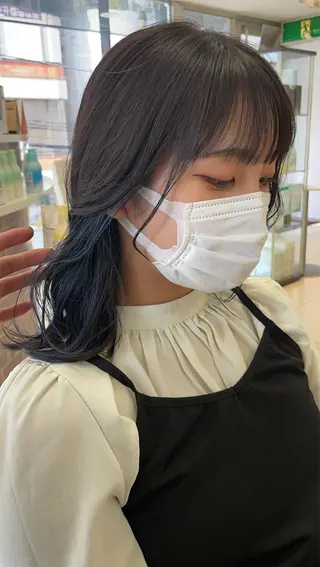 セミロング 【髪風船】上大岡店所属・齋藤 尋真のヘアスタイル