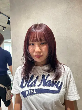 セミロング ayano🍒パーマ 暖色カラーのヘアスタイル
