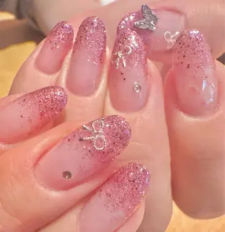 ネイル 羽鳥 薫乃のネイルデザイン