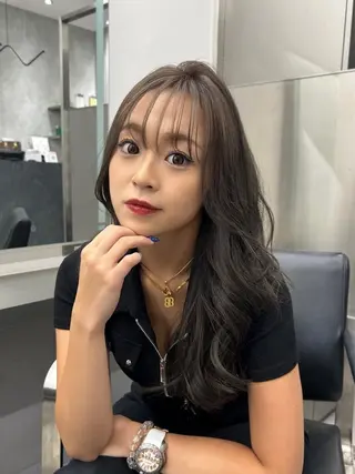 ロング 大人レイヤー/艶髪 🇺🇸TOMONAのヘアスタイル