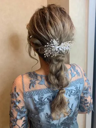 セミロング 丸山 香のヘアスタイル