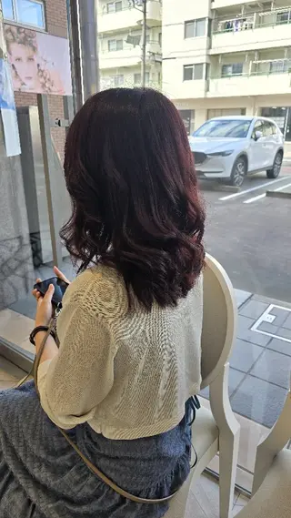 ミディアム 高口    雅のヘアスタイル