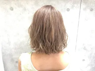 ミディアム マツエクモデル 安藤裕子の眉毛・アイブロウイメージ