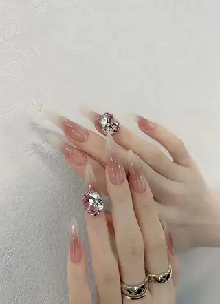 ネイル Cloudy Chan Nail 歌舞伎町所属・Cloudy Chan 歌舞伎町のネイルデザイン