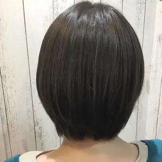 ショート カラー embrace エンブレイスのヘアスタイル