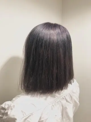 ミディアム カラー 岩谷 愛依のヘアスタイル