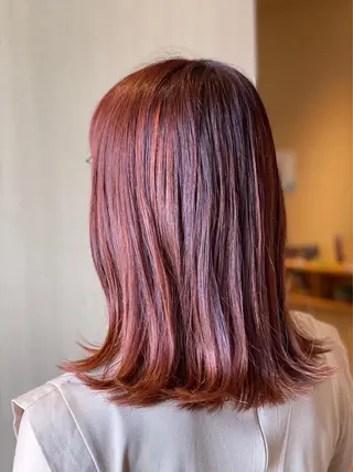 ミディアム カラー 清水 真衣のヘアスタイル