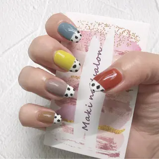 ネイル マキ ネイルサロンのネイルデザイン