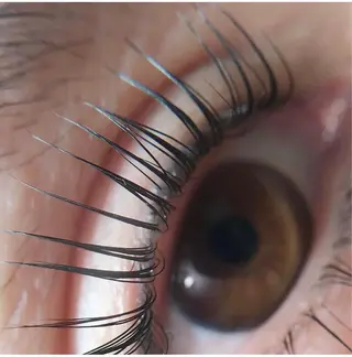 マツエク・マツパ LUNA enam.【梅田】のマツエク・マツパデザイン