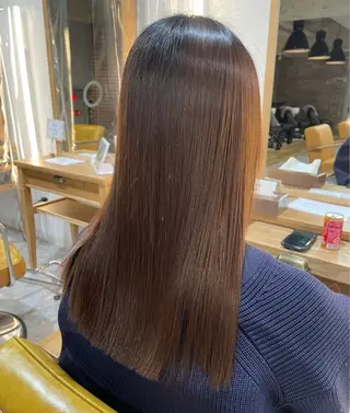 ロング 髪質改善× 韓国風レイヤーのヘアスタイル