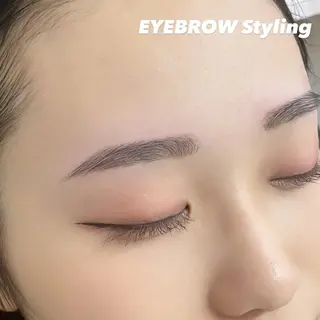 アイブロウ GO TODAY シェアサロン 銀座Eclara店所属・Eyelist chikaのマツエク・マツパデザイン