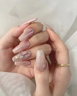 ネイル Nail Studio NEW MOON所属・NEW MOON takahoのネイルデザイン