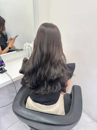 セミロング カラー ヘアアレンジ 韓国トレンドの 達人♡のヘアスタイル