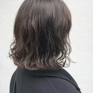 ショート カラー パーマ 透明感・艶カラー/ 坂田友梨奈のヘアスタイル