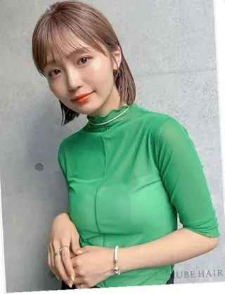 ショート カラー AUBE HARE lilie所属・高井 丈のヘアスタイル