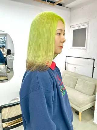 ミディアム MONIQA原宿所属・24時間受付🌈ブリ ーチ特化RYUTOのヘアスタイル