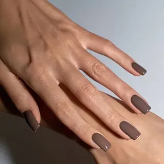 ネイル ATULA Nail 💅チップ長さだしのネイルデザイン