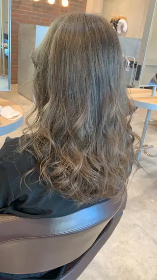 セミロング カラー 🫧髪質改善 講師🫧🍎幹細胞のヘアスタイル