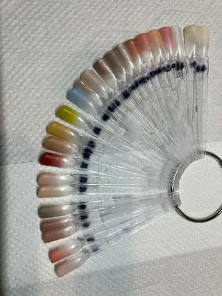 ネイル flower nail salon所属・flower akiのネイルデザイン