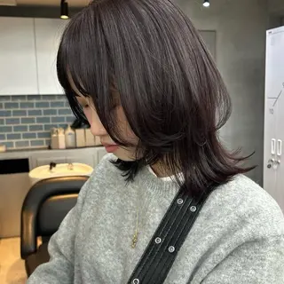 ミディアム カラー おぐらみゆう 🍎ボブ/ショートのヘアスタイル