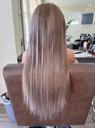 戸川 紗良のヘアスタイル