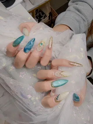 ネイル Ryoko Nailのネイルデザイン
