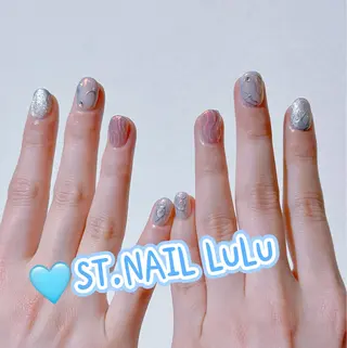 ネイル ル ルのネイルデザイン