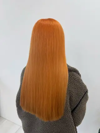 ロング カラー ブリーチ・縮毛矯正 三島佳音のヘアスタイル