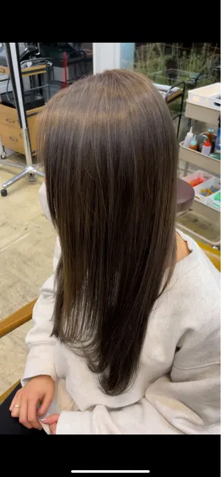 ロング カラー knot by belle所属・野田 尚Jr.スタイリストのヘアスタイル