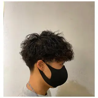 セミロング メンズ レイヤー・波巻き RYOSUKEのヘアスタイル